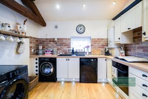 Photo 17- click for photo gallery